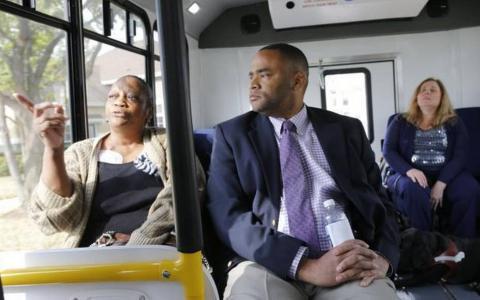 U.S. Congressman Veasey with a Handitran Rider